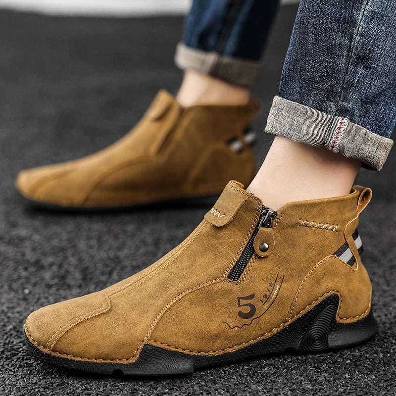 Sneakers Men Casual Shoes Outdoor Anti Slip Man Ankle Boots High Quality Sneakers Man Flat Bottomed Short Boots Shoes for Men