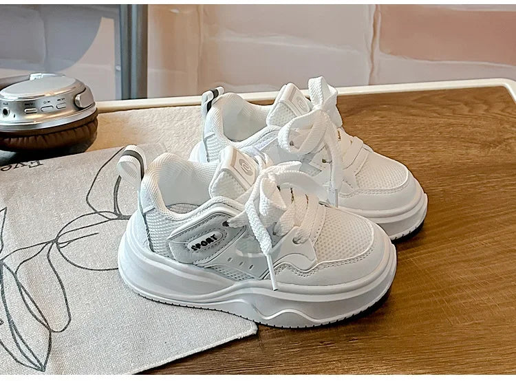 Students Sneakers Soft Sole Girls Running Shoes Mesh Breathable New Fashion Toddle Children Sports Shoes Non-slip Trendy