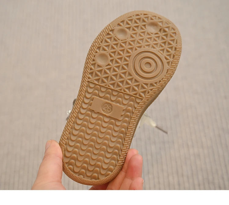 Kids Skate Sneakers for Girls 2025 Autumn New Toddler Walking Shoes Cute Ornament Non-slip Retro Comfort School Sports Sneakers