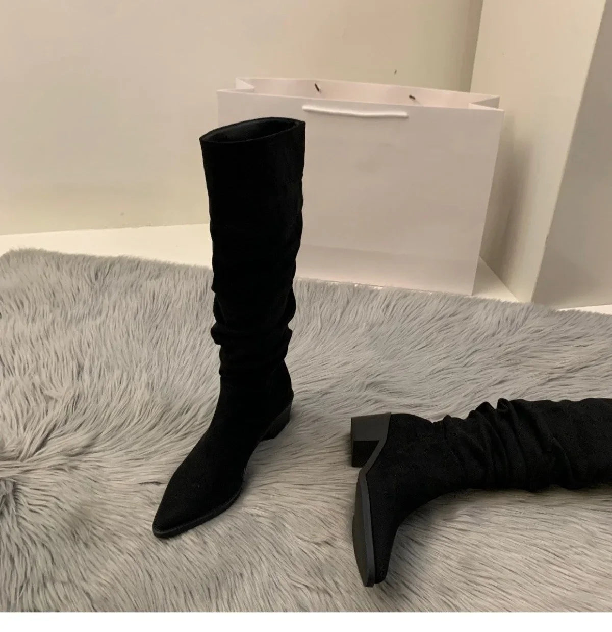 Women's Suede High-heeled Boots for Autumn and Winter, New Plush Pointed Stacking Boots, Fashionable Outdoor Knight Boots