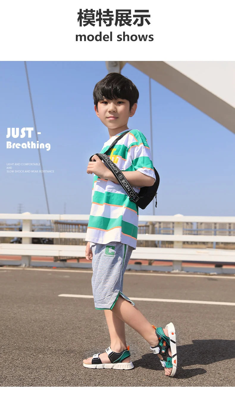Boys Sandals 1-12 Year Old Soft Sole Anti Slip Sandals Cartoon Outwear Small and Medium Sized Children Beach Sandals