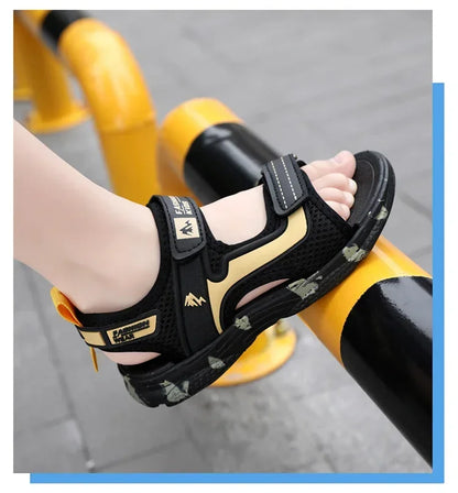 Casual Beach Water Children Shoes New Kids Summer Sandals Fashion Boys Sandals Soft Sole Lightweight Comfortable Sneakers