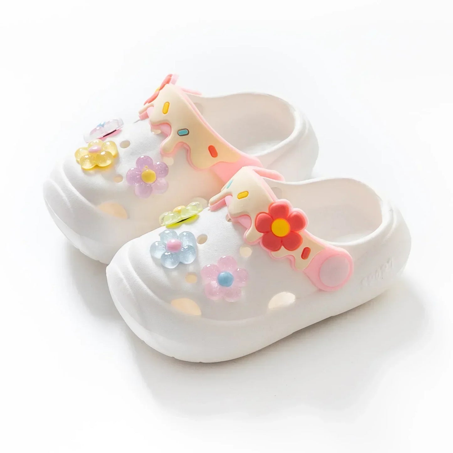 Summer Childrens Slippers Baby New Cute Flowers Soft Sole Sandals Indoor Soft Anti Slip Girl Sandals Hole Shoes Kids Beach Shoes