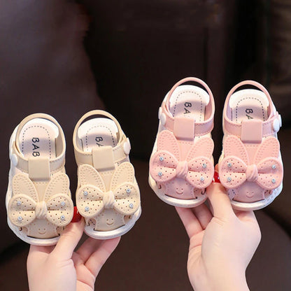 New Summer Cute Bow Rhinestone Baby Shoes For Girls Non-Slip Soft-Soled Children Toddler Kids Sandals With Covered Toes