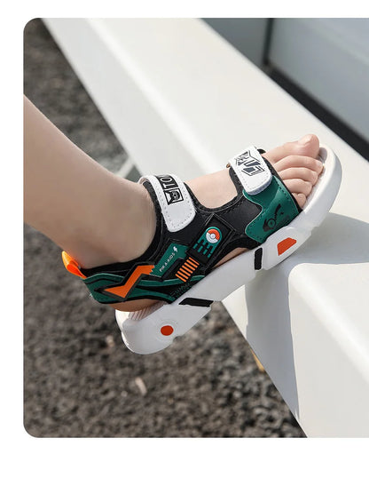 Boys Sandals 1-12 Year Old Soft Sole Anti Slip Sandals Cartoon Outwear Small and Medium Sized Children Beach Sandals