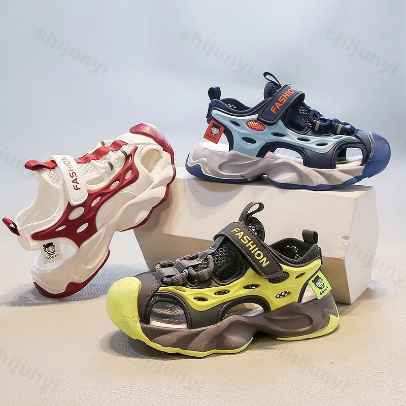 Children's Mesh Hollow Breathable Casual Sandals Boys' Fashion Sports Cool Shoes 2025 Summer Soft Soled Non Slip Beach Sneakers