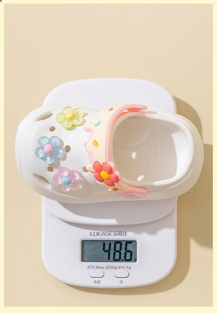 Summer Childrens Slippers Baby New Cute Flowers Soft Sole Sandals Indoor Soft Anti Slip Girl Sandals Hole Shoes Kids Beach Shoes