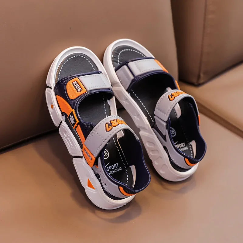 Children Sandals Summer Cartoon Soft Sole Anti Slip Boys Sandals Fashionable Girls Beach Shoes 4-10T Kid PVC Sandals