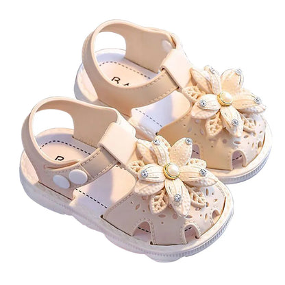 New Girls Summer Sandals Soft Sole Breathable Kids Beach Shoes Anti-slip Princess Sandals Children Casual Footwear