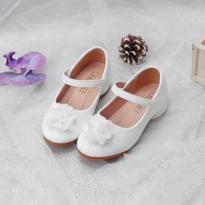 Children's shoes in spring and autumn new girls white Pearl flower Princess shoes fashion high heels wear-resistant and non-slip