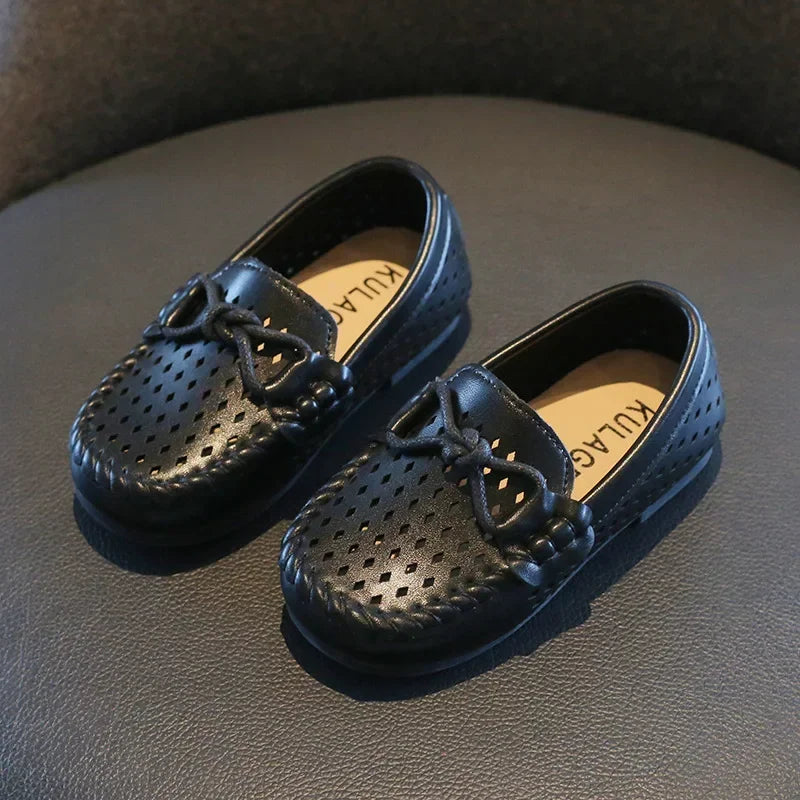 Kids Fashion Casual Shoes Slip-on Flats Boys Moccasins  Solid Color 2025 New Hot Soft Breathable Simple Hollow Children Loafers