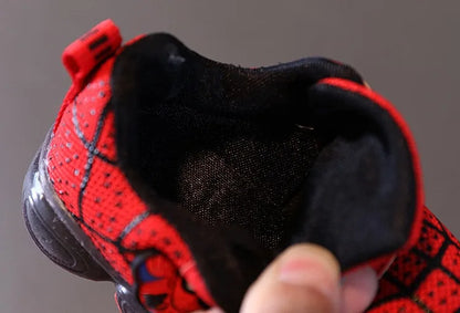 New Boys Breathable Lighted Sneakers Spiiderman Children's  Luminous Shoes Student Teenager Sport Shoes Kids Casual Shoes