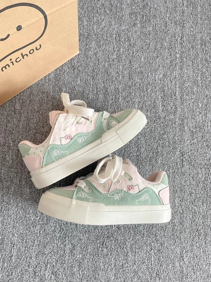 New Women's Casual Flat-soled Sports Shoes Cute Patterns Trainers Ladies Sneakers Breathable Star Women Sneakers