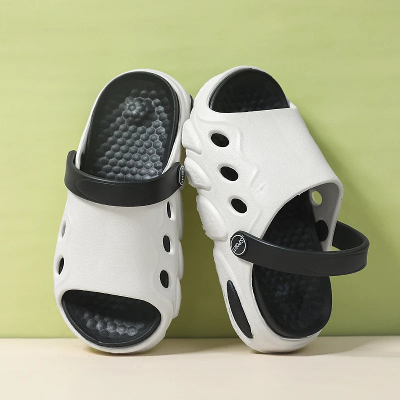 Soft-soled slippers Boys 2025 summer new two-wear children's flip-flops sandals girls breathable non-slip beach shoes
