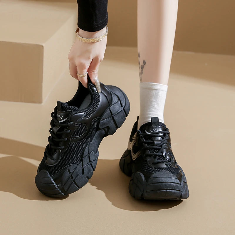 Women Platform Sneakers Lace Up Running Sports Shoes Soft Breathable Tennis Sneakers Casual Outdoor Comfortable Shoes For Female