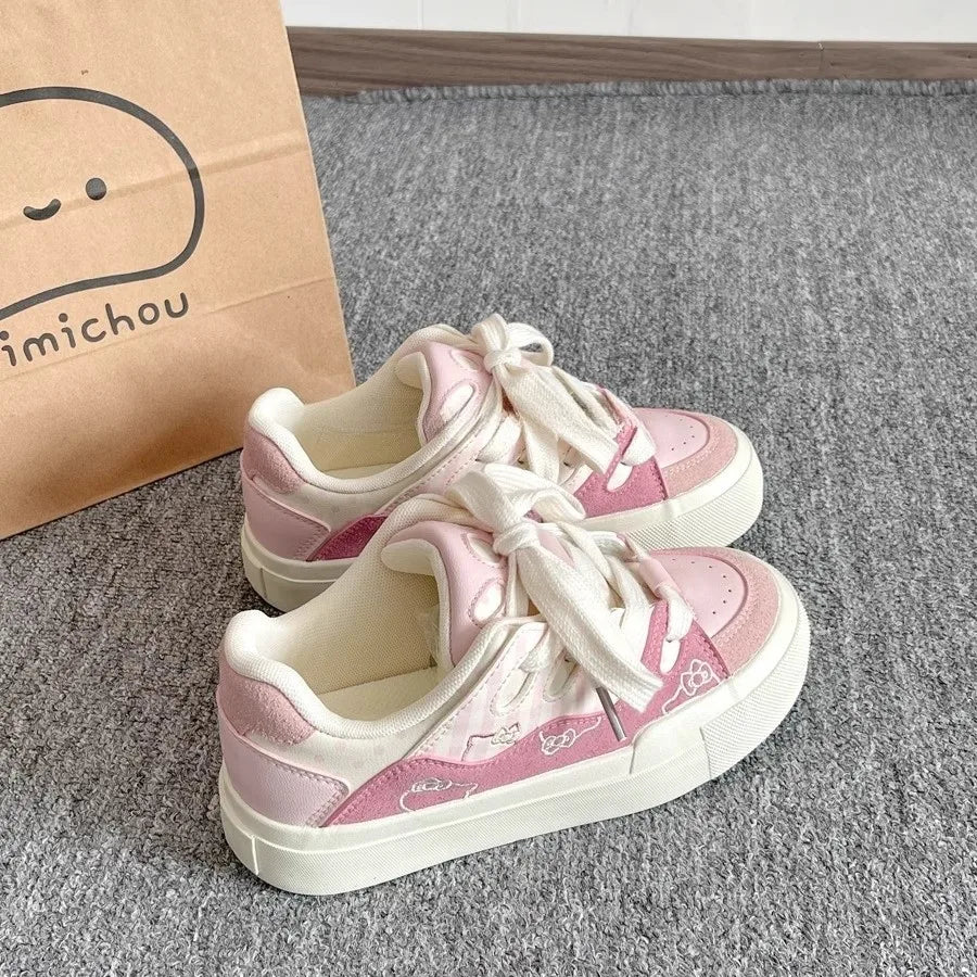 New Women's Casual Flat-soled Sports Shoes Cute Patterns Trainers Ladies Sneakers Breathable Star Women Sneakers