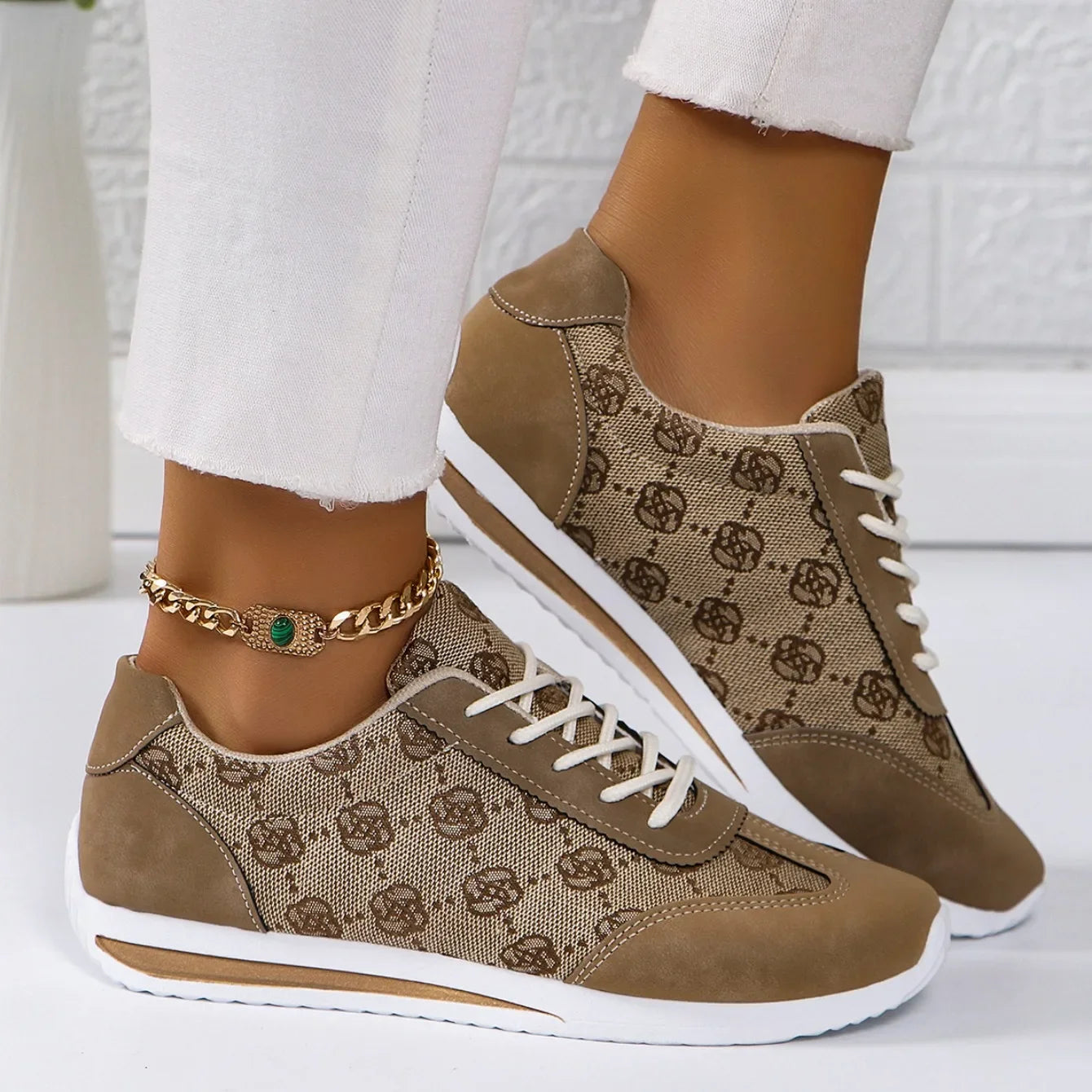 Women SneakersSpring Autumn Fashion Outdoor Versatile Sneakers Women Casual Comfortable Lace Up Walking Shoes for Women
