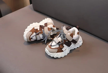 New Arrival Children Sneakers Pretty Silhouette Girl Running Shoes Pink Black Khaki Trendy Kids Shoes Boys Training Shoes
