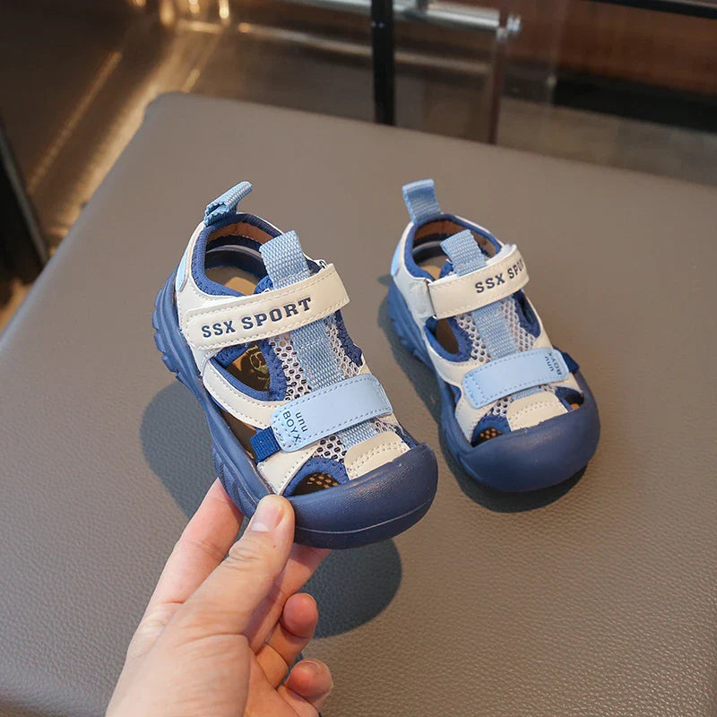 New Children's Sandals Soft Bottom Head Protection Boys and Girls Baby Walking Shoes Korean Style